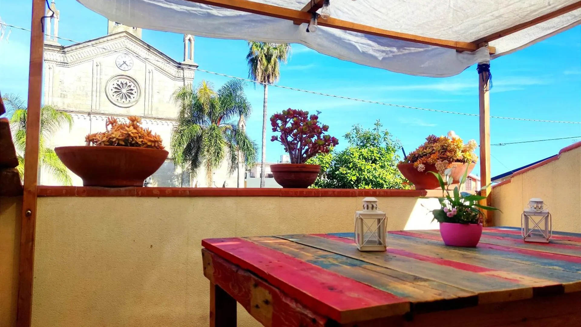 Jana Holidays Acireale Italy
